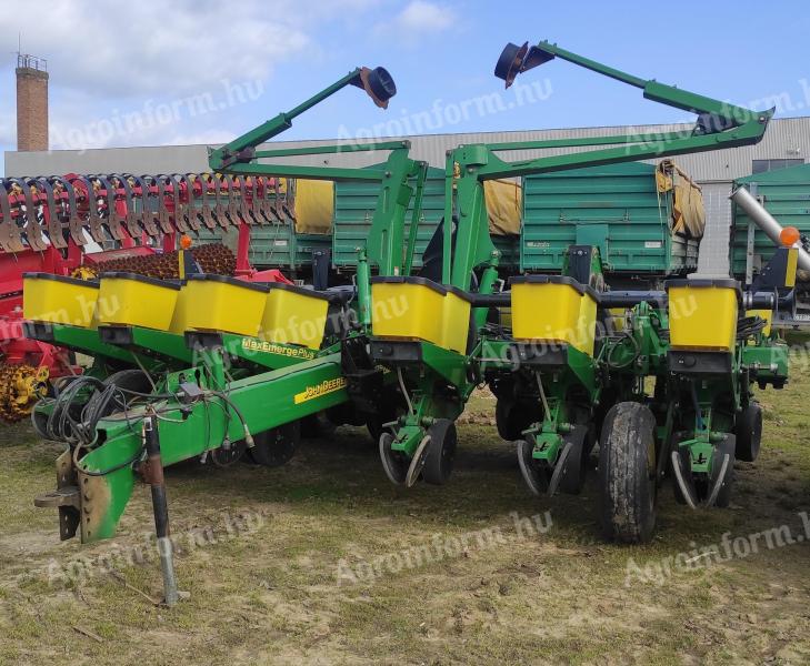 John Deere 1760 12 soros szemenkénti vetőgép