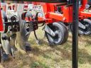 Maxiplant 8 row row cultivator