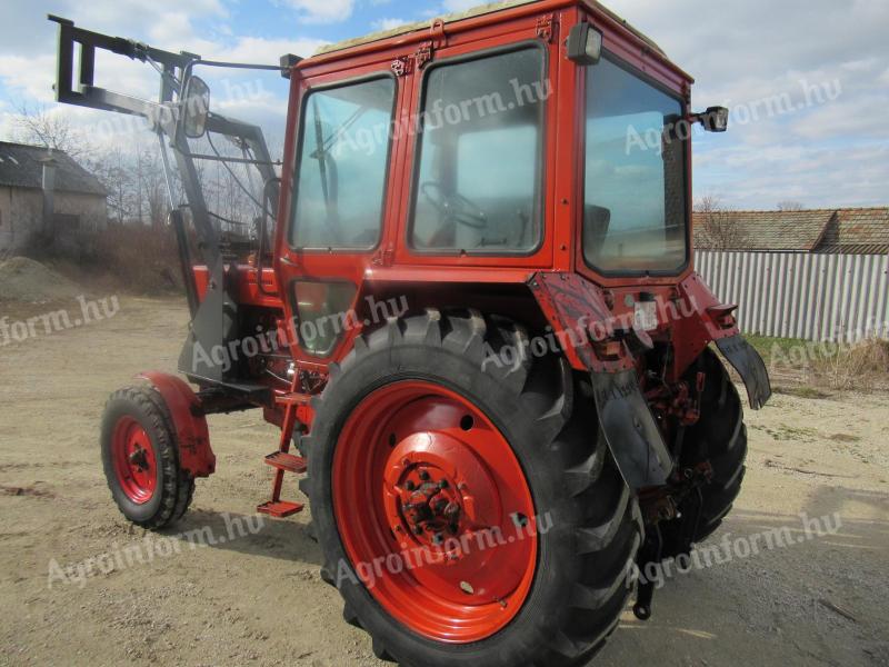 MTZ 550