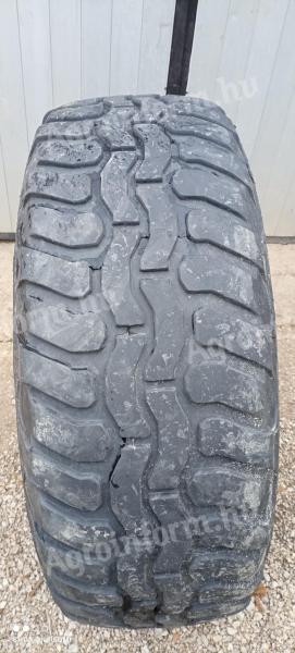 385/65 R22, 5 Reifen 4 Stück