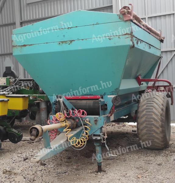 Sulky DPA 80 fertilizer spreader