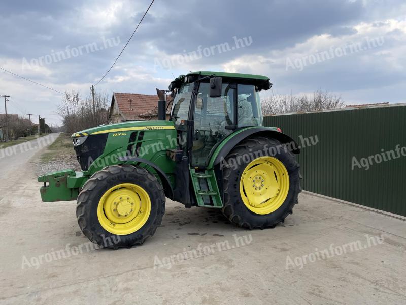 John Deere 6100 RC