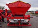 Lisicki N062/1 fertilizer, lime, salt, sand spreader 5T