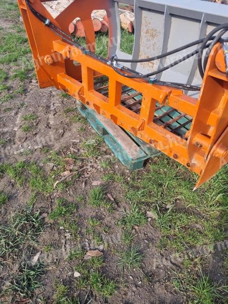 Manure fork, silage cutter