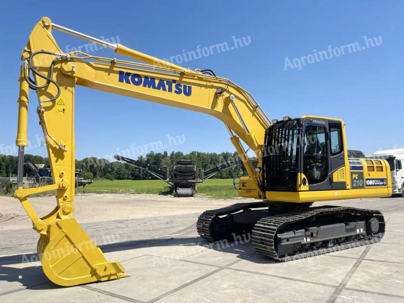 Komatsu PC210-10 / 2022 / 6 üó / Kalapácskör / Lízing 20%-tól