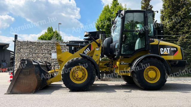 CAT 907H / 2009 / 6800üó / Gyorscsatlakozó