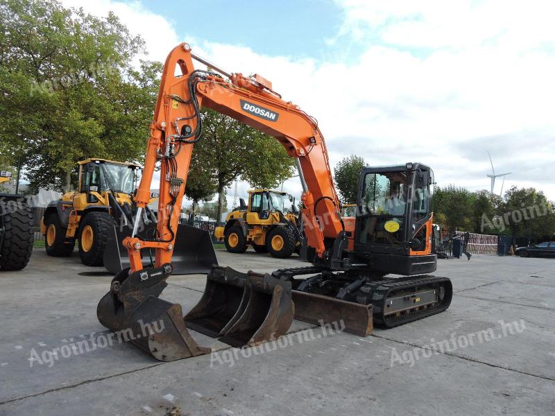 Doosan DX85R / 2019 / 1400üó / Klíma / Lízing 20%-tól