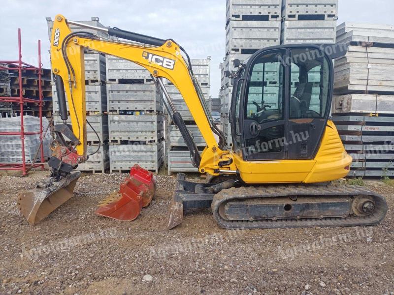 JCB 8065