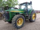 John Deere 8300 traktor