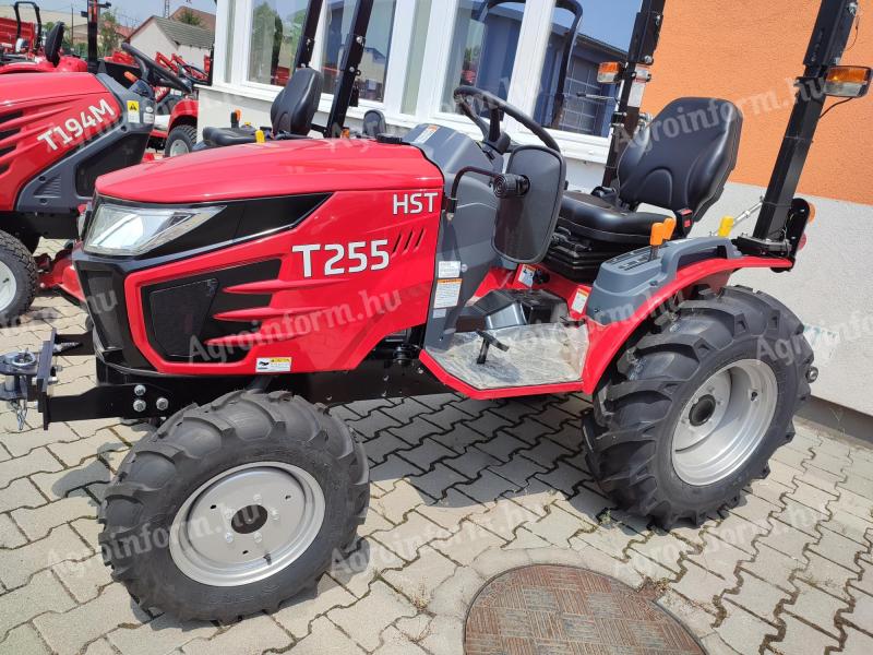 TYM T255 HST 24 PS hydrostatischer Traktor