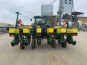 John Deere 1750 MaxEmerge XP