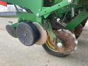 John Deere 1750 MaxEmerge XP