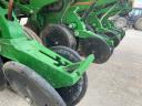 John Deere 1750 MaxEmerge XP