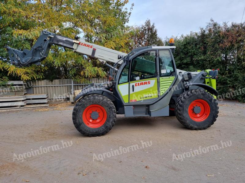 Teleskopický manipulátor Claas Scorpion 9040