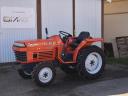 Kubota L1-215D japán kistraktor 21 Le,  4WD