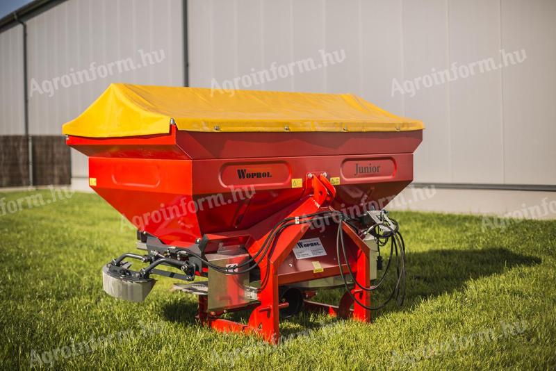 Woprol Junior II fertiliser spreader + tarpaulin