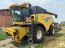 New Holland CR9060 (4 535/6 650 ore)