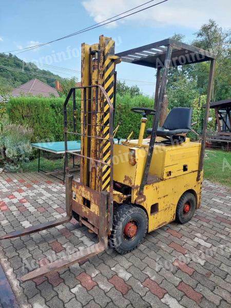 Rak 7B (Ursus) diesel forklift