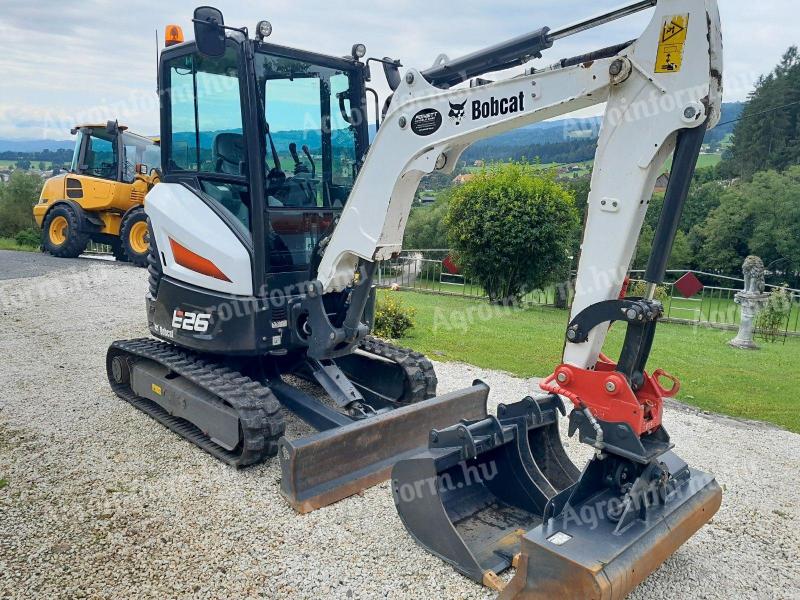 Bobcat E26 / 2021 / 700 üó / Lízing 20%-tól