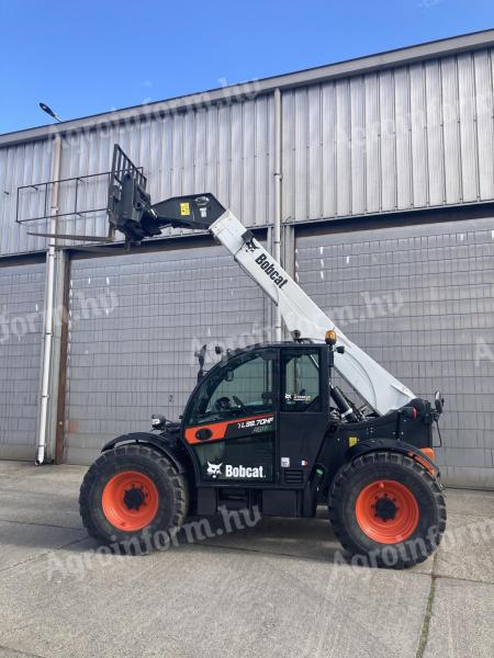 Najem stroja za teleskopski manipulator (Bobcat, Manitou)