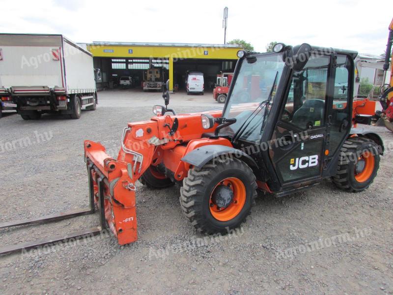 JCB 525-60 T4F / 2015 / 1940 üó / Lízing 20%-tól