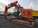 Hitachi ZX225 / 2015 / 10 900 üó / Lízing 20%-tól