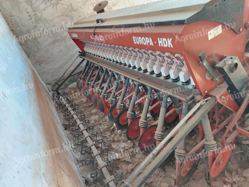 Seed drill