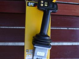 CATERPILLAR TELESZKÓPOS RAKODÓHOZ JOYSTICK