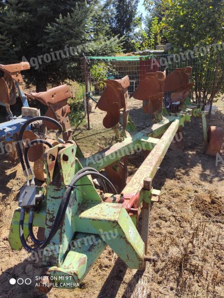 Dowdeswell 4 head alternating plough