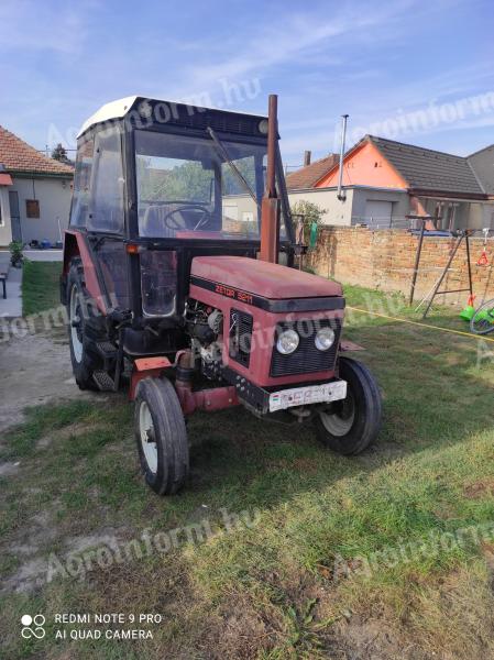 Zetor 5211 Traktor zu verkaufen