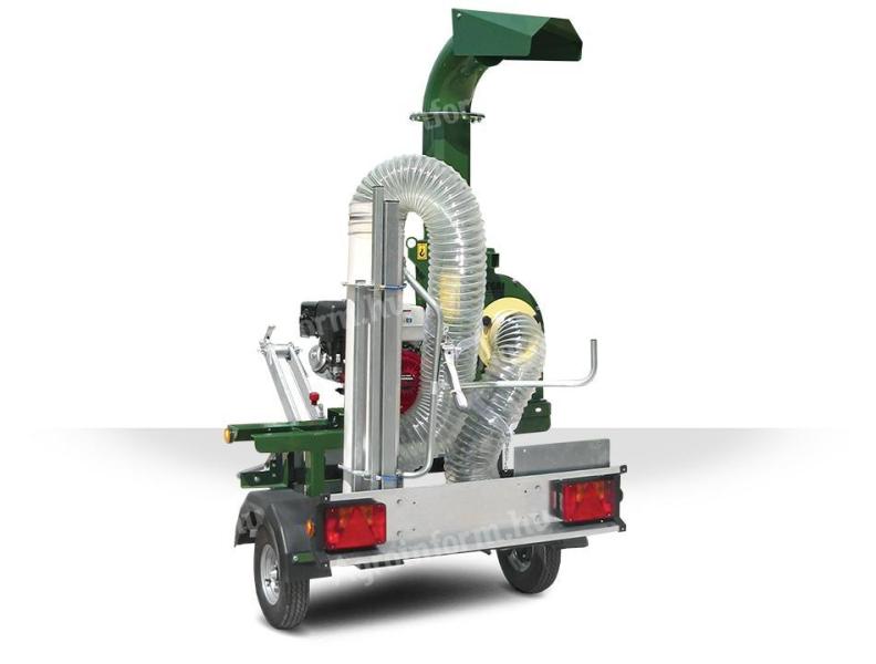 Negri Tornado towable leaf vacuum