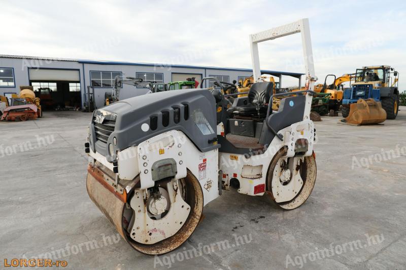 Hamm HD13 VV tandem henger