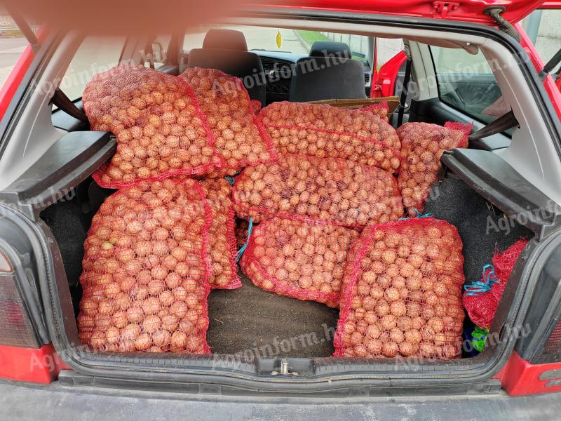 Na prodej tenký papírový obal, první třída milotai, 1600 Ft/kg GLS poštovné