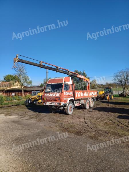 Steyr 32S37 fixplatós,  darus tehergépkocsi