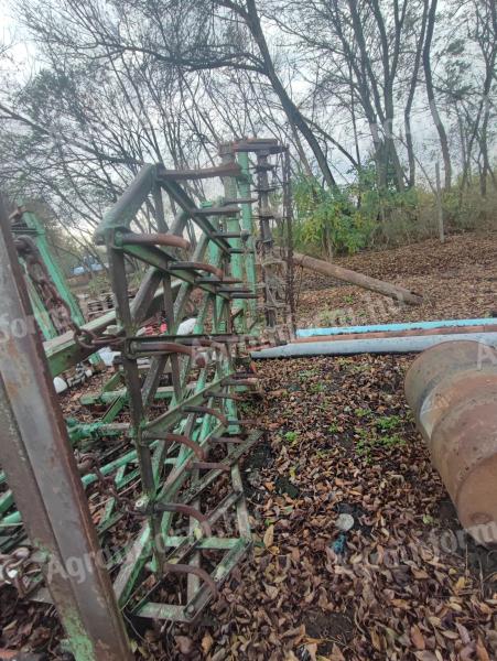 Heger 4,5 Meter Kleiderbügel zu verkaufen