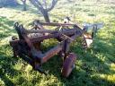 Variety 3 head plough