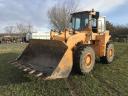 Clark Michigan 75B front loader