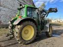 John Deere 6520