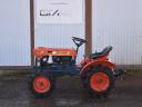 Kubota B6000 japán kistraktor,  11 Le,  4WD