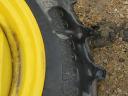 18.4R38 John Deere rims with 480/70R38 BKT tyres