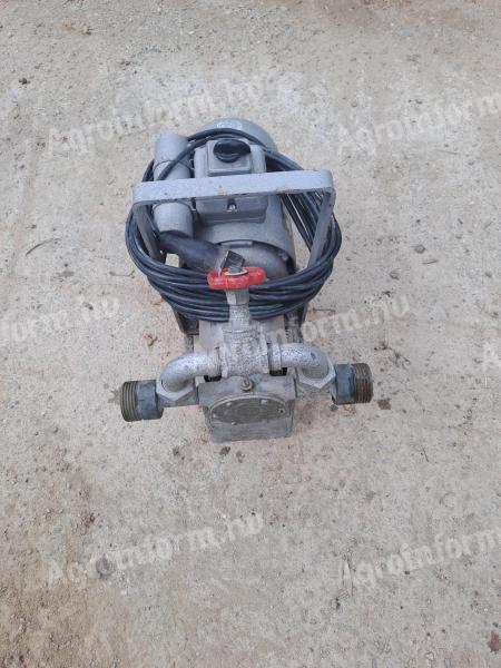Used automatic pneumatic grape press 20 hl