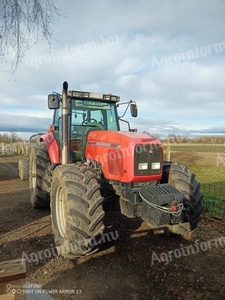 Massey Ferguson 8250 Powershift