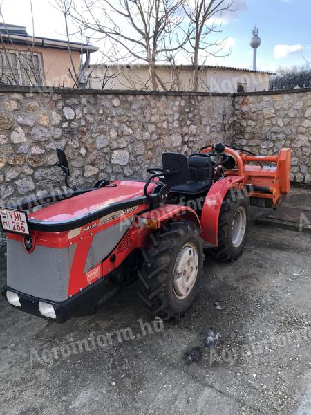 Antonio Carraro Supertigre 5800