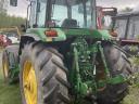 John Deere 7800 traktor