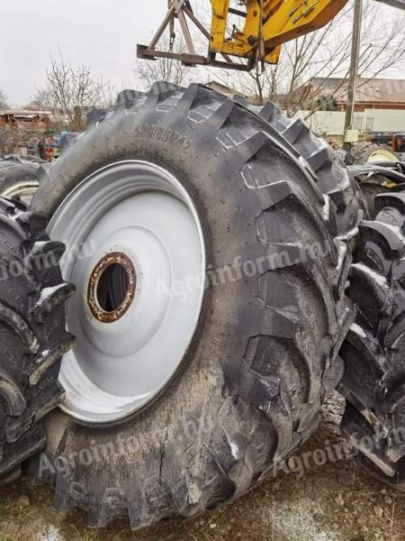 ÁPOLÓKERÉK,  MŰVELŐKERÉK NEW HOLLAND,  CASE IH,  STEYR TRAKTORRA 520/85R42 és 420/85R30