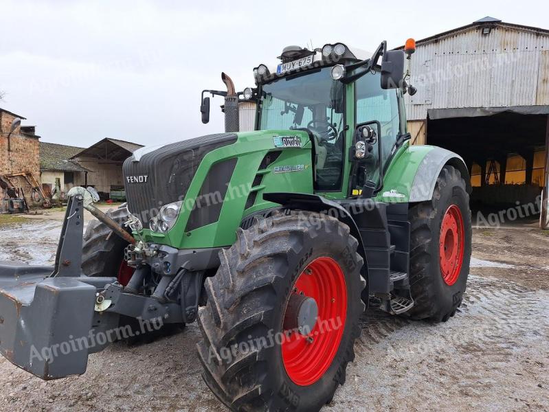 Fendt Vario 828 s dvostrukim kotačima + Topcon