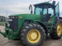 John Deere 8200 (207 PS, 8,1 l) + Doppelrad + Druckluftbremse