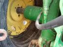 John Deere 8200 (207 hp, 8.1 L) + twin wheel + air brake