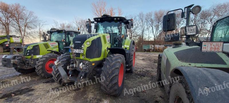 Claas Axion 830