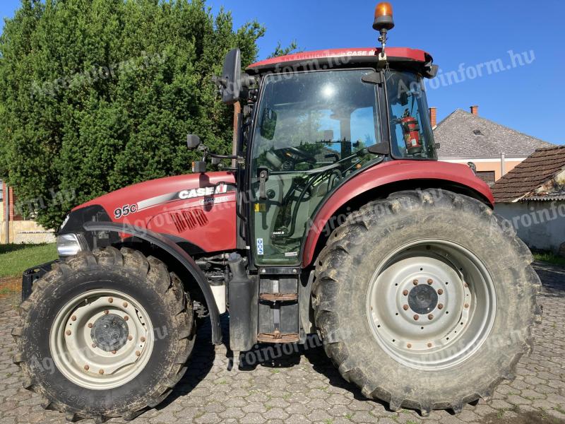 Predám traktor Case IH 95C